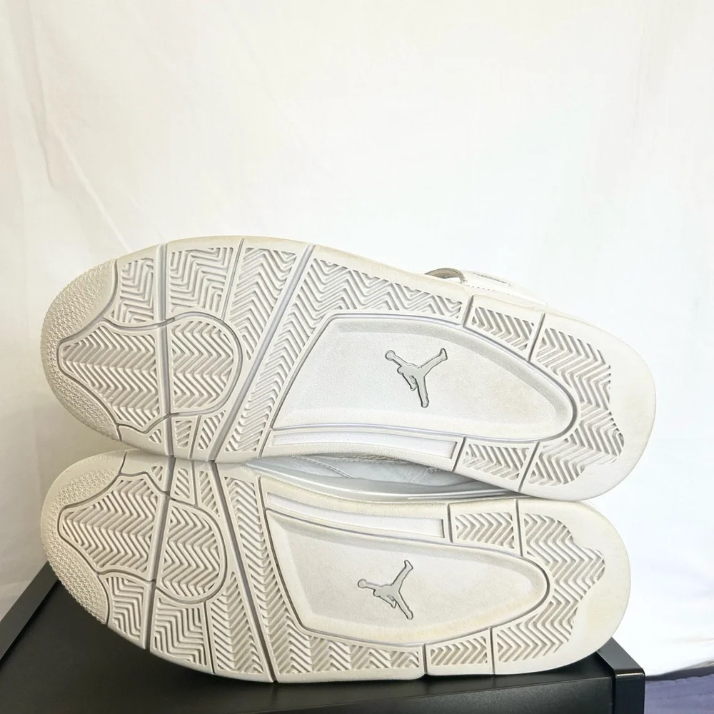 AUTHENTIC Jordan 4 Retro Pure Money size 11.5 308497-100 PRE-OWNED